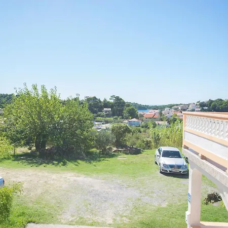 Apartment Rasic Kampor