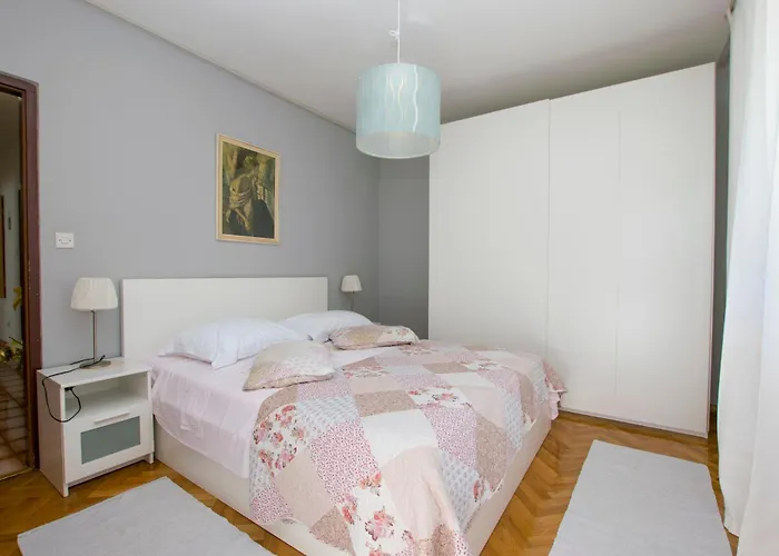 Rasic Apartman