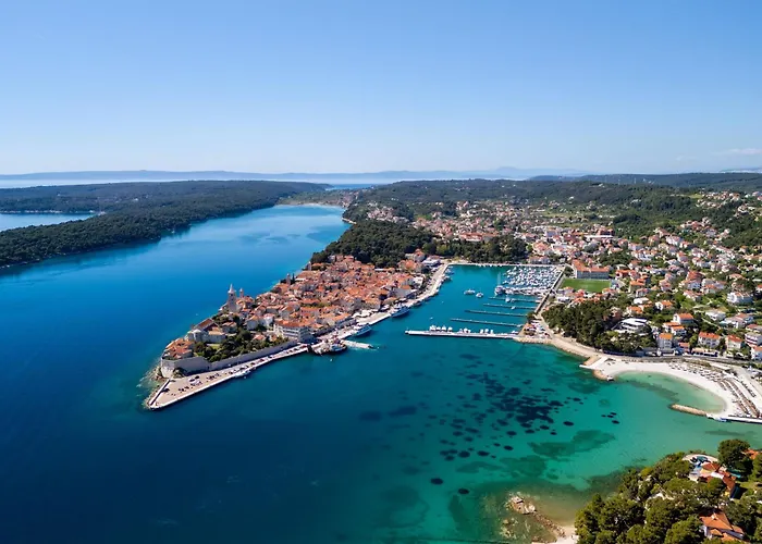 Rasic アパート *